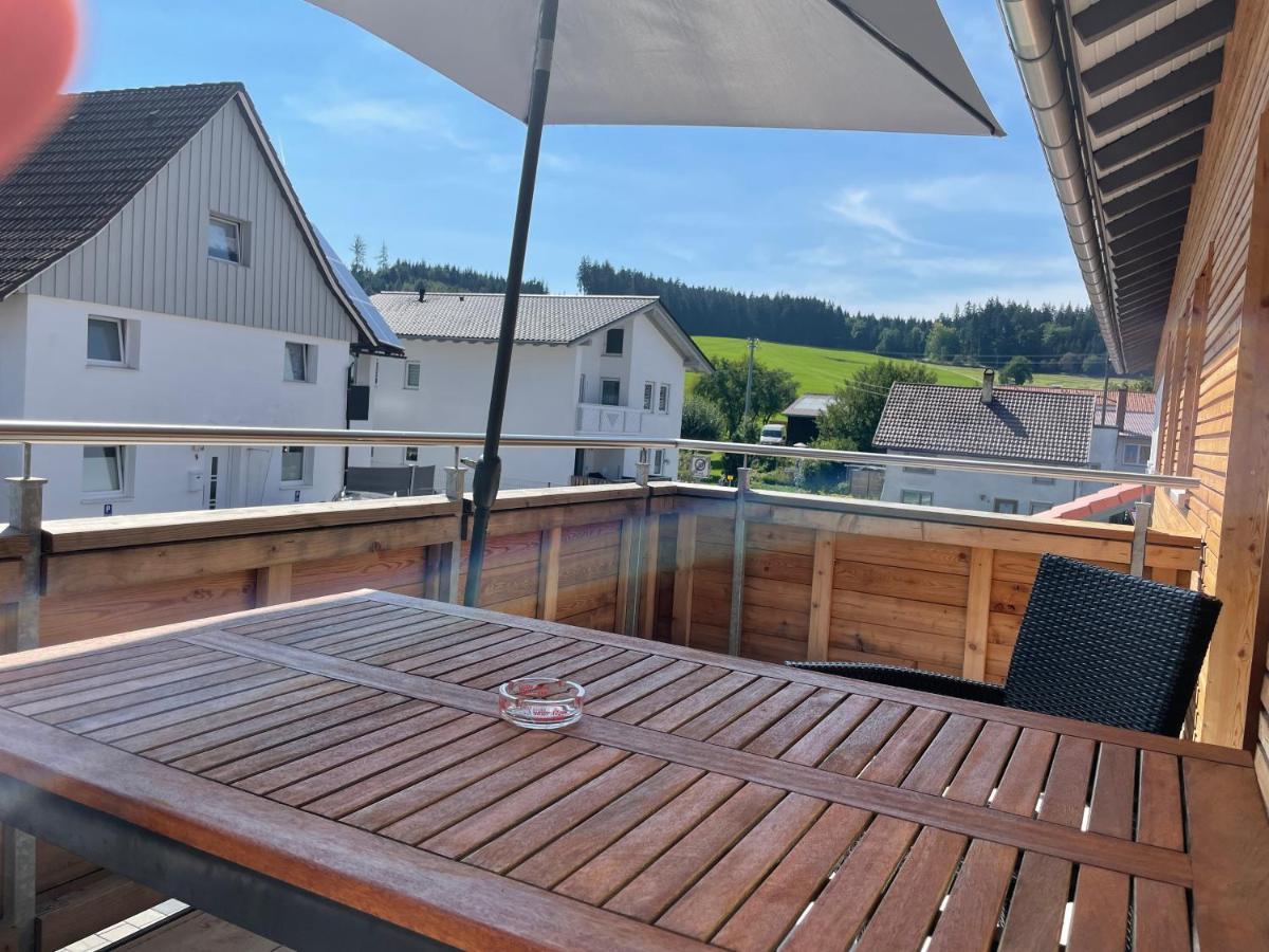 Isny im Allgäu Landgasthaus Zum Kreuz Gbr מראה חיצוני תמונה